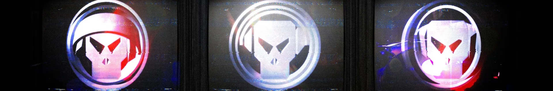 Sepanduk saluran Metalheadz
